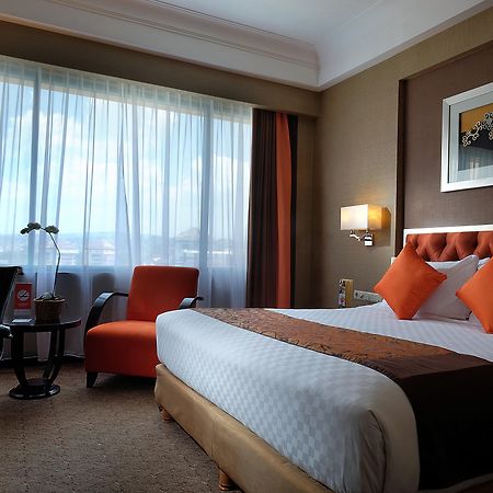 Hotel Ciputra Semarang Managed By Swiss-Belhotel International Екстериор снимка