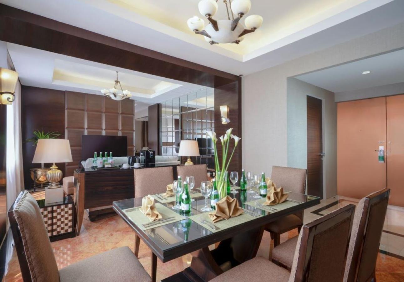 Hotel Ciputra Semarang Managed By Swiss-Belhotel International Екстериор снимка