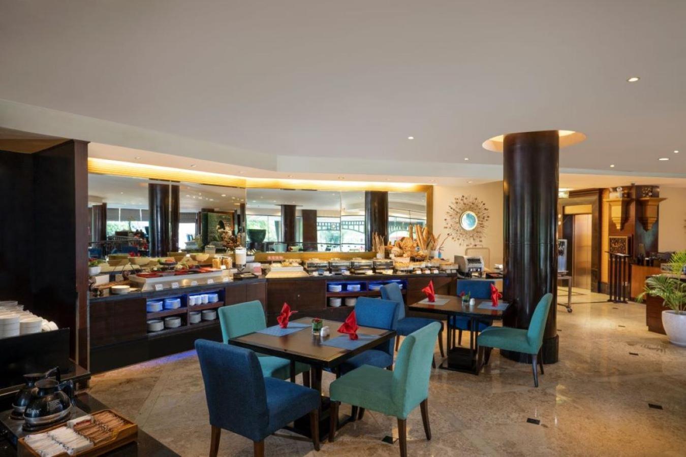Hotel Ciputra Semarang Managed By Swiss-Belhotel International Екстериор снимка