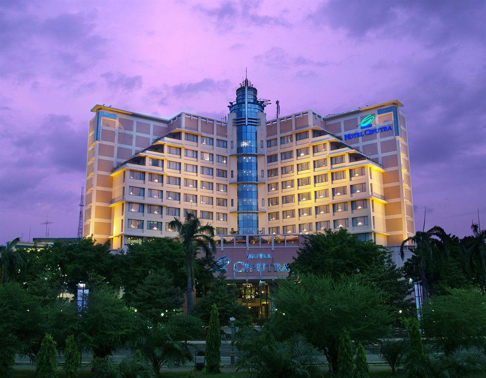 Hotel Ciputra Semarang Managed By Swiss-Belhotel International Екстериор снимка